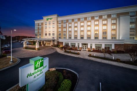 hotels near wolfchase galleria memphis|hotel near wolfchase mall in memphis tn.